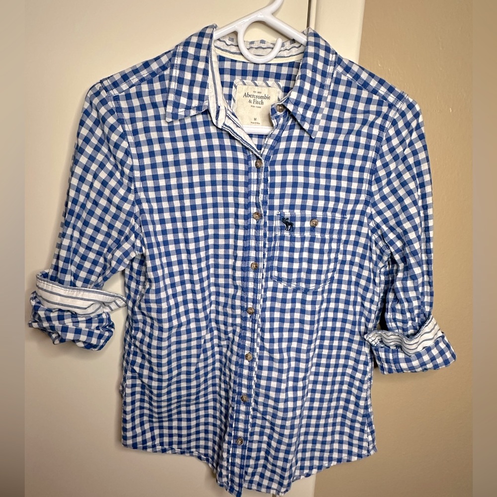 Women’s Abercrombie & Fitch Checkered Button Down Shirt - Size M